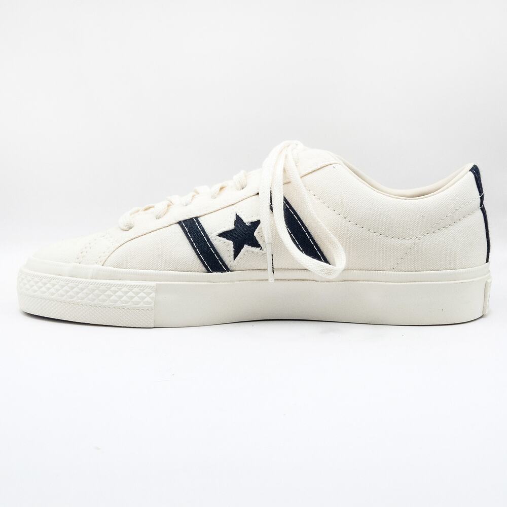 Comme des Garcons PLAY x Converse Sneakers Size 8.5 Low Top Streetwear - Picture 2 of 9